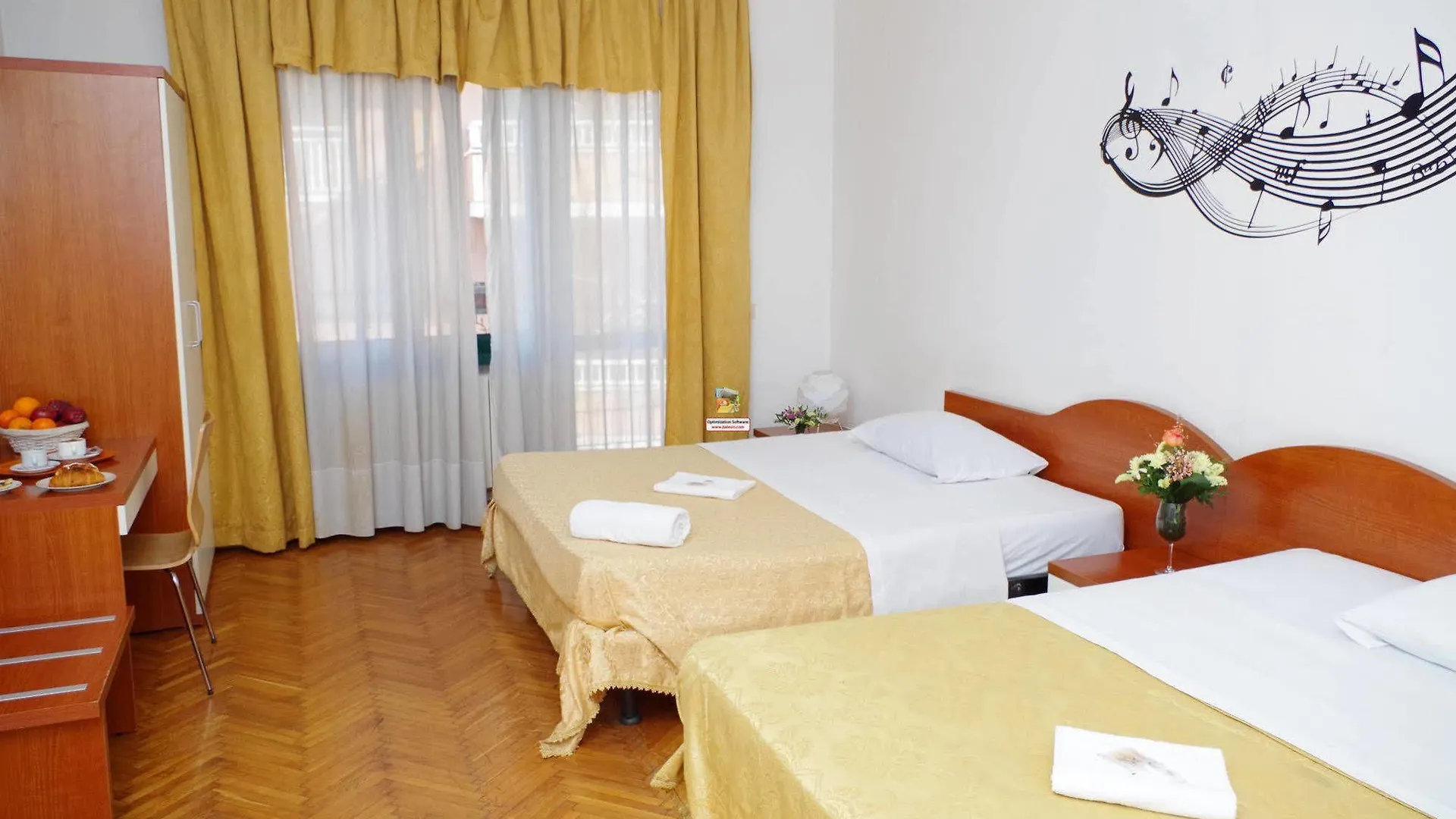 *** Couette-café B&B Music Milan Italie